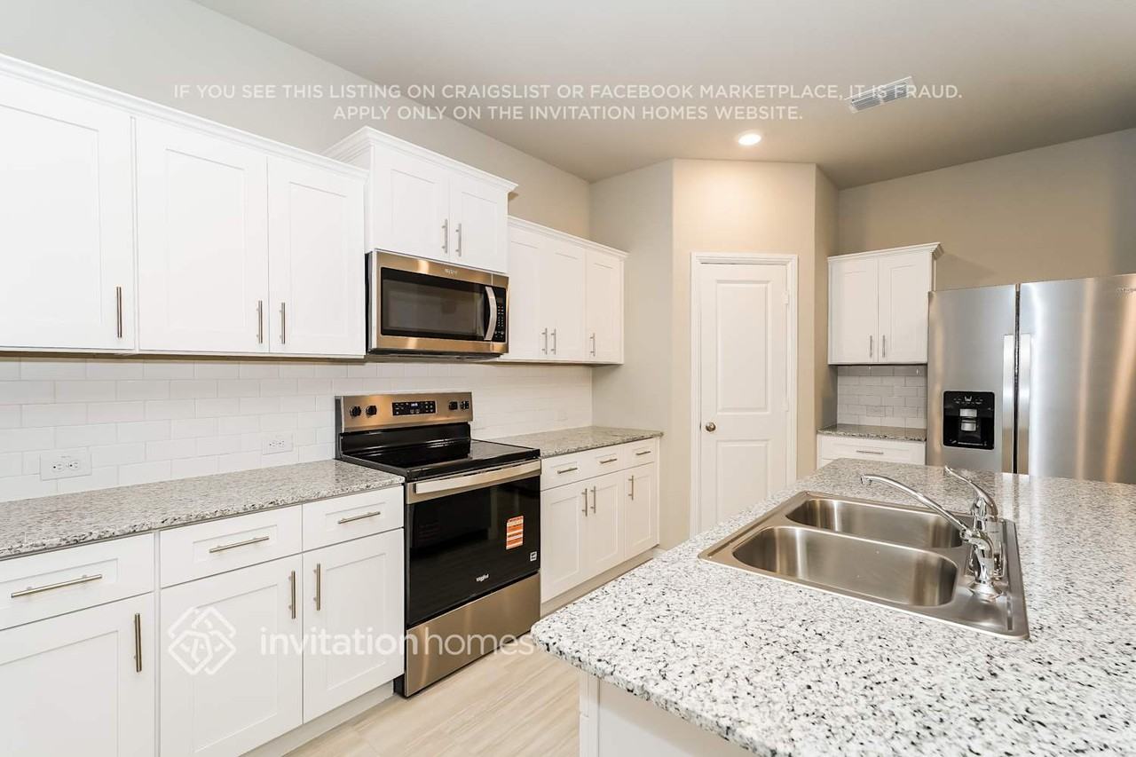 424 Kaufman Dr - Photo 7 of 17