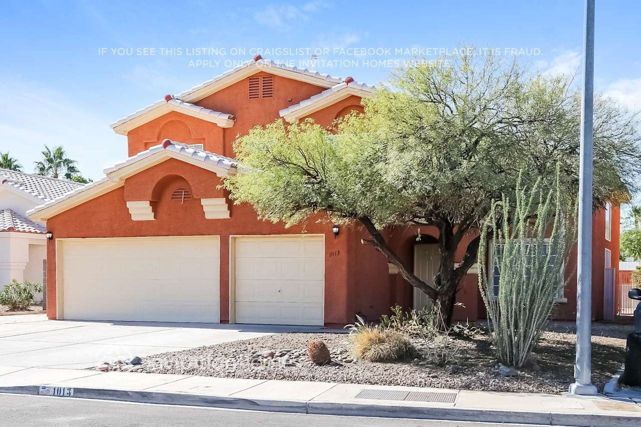 1013 Companion Way - Photo 4 of 18