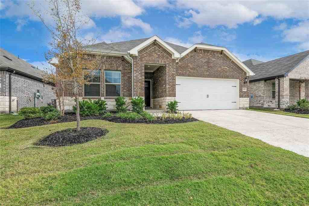 3405 3405 Pat Mayse Drive - Photo 2 of 34