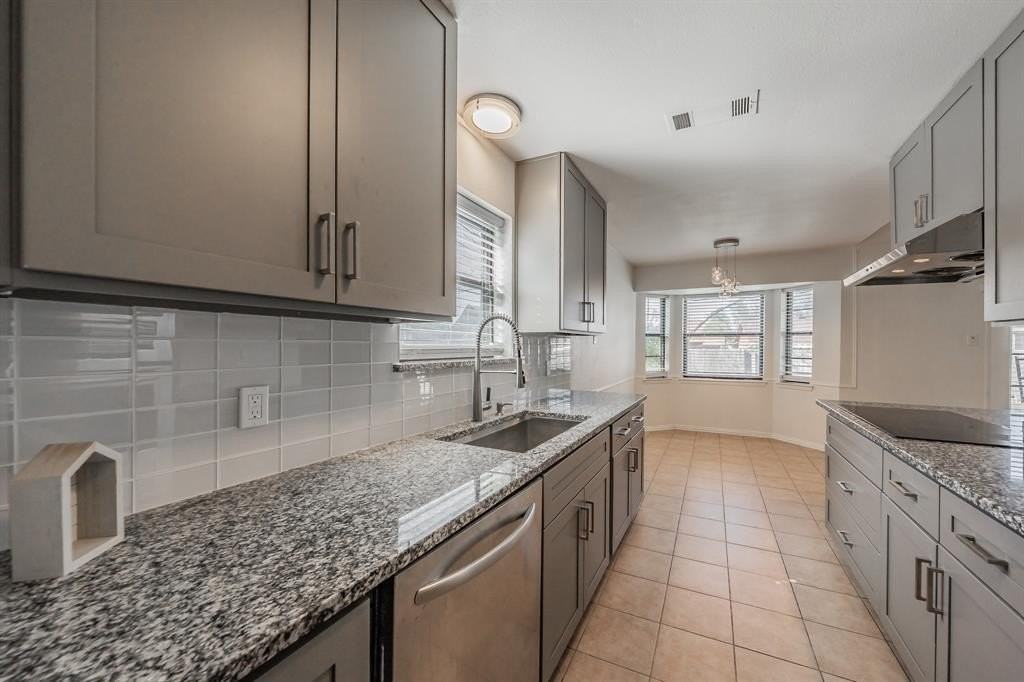 6225 Sunnybrook Drive - Photo 6 of 21