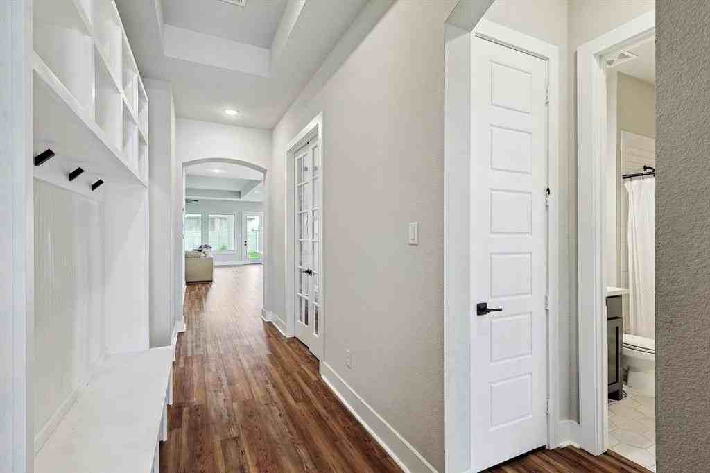 1704 Terrace Way - Photo 6 of 31