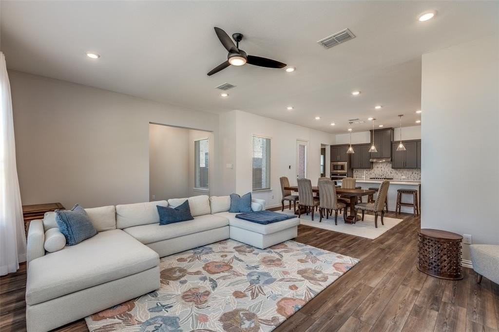 3309 Sarala Ct - Photo 6 of 36