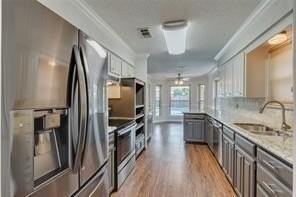 7609 Greengage Drive - Photo 5 of 15