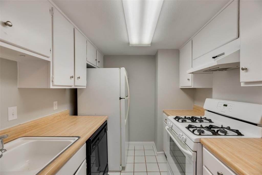 15914 Stillwood St #1079 - Photo 7 of 15