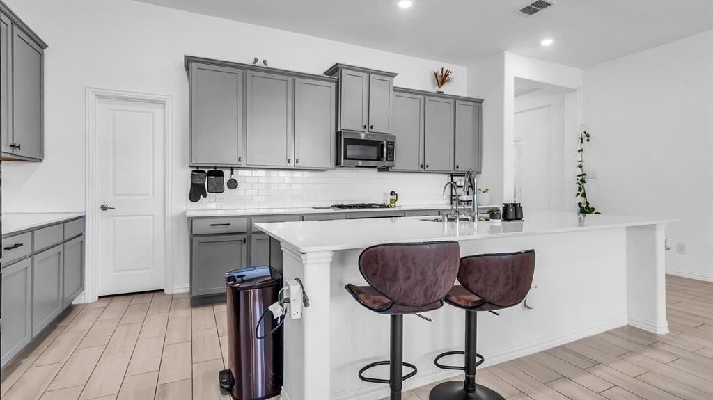 7921 Blue Heron Ln - Photo 4 of 24