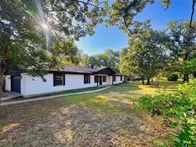 105 Timber Ridge Cir - Photo 1 of 1