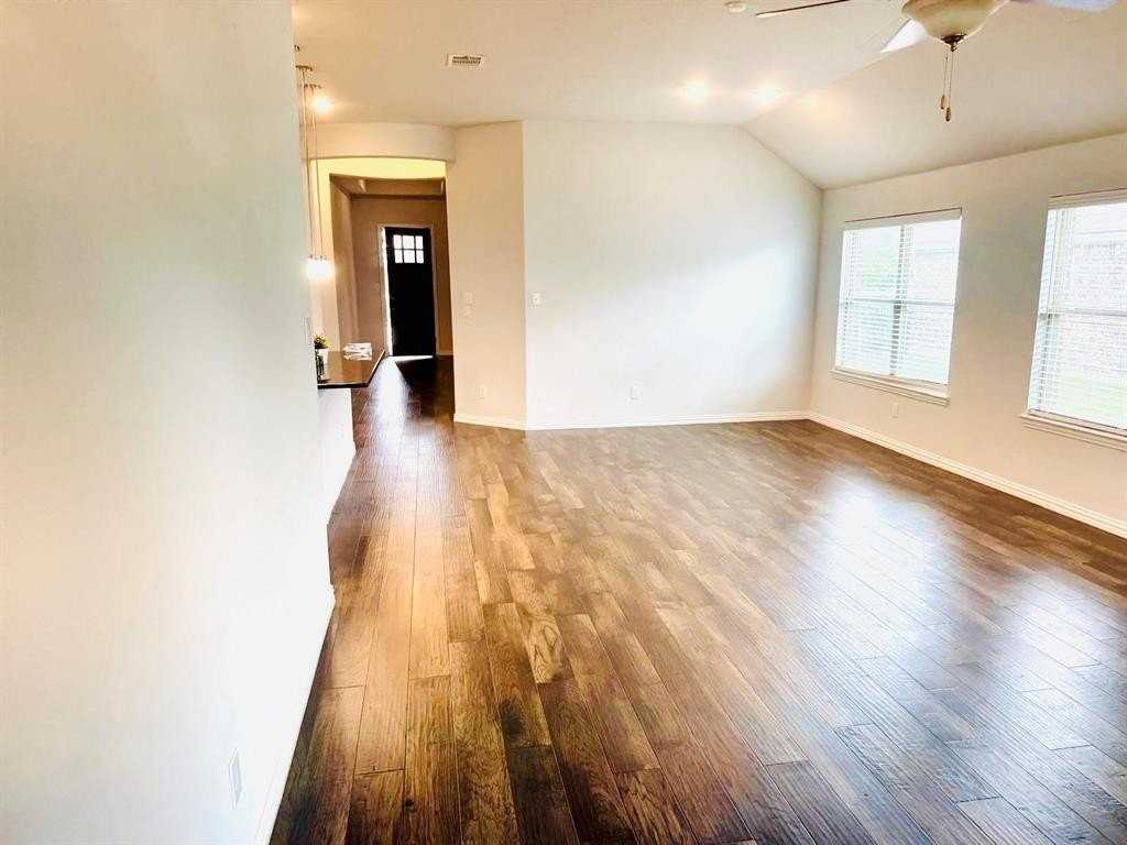 1116 Quail Dove Drive - Photo 3 of 10