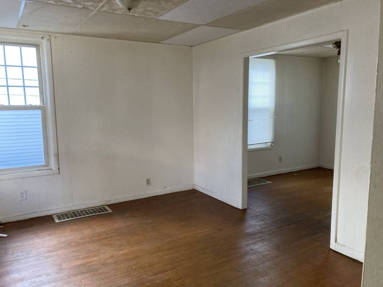 6 Harvard St - Photo 2 of 13