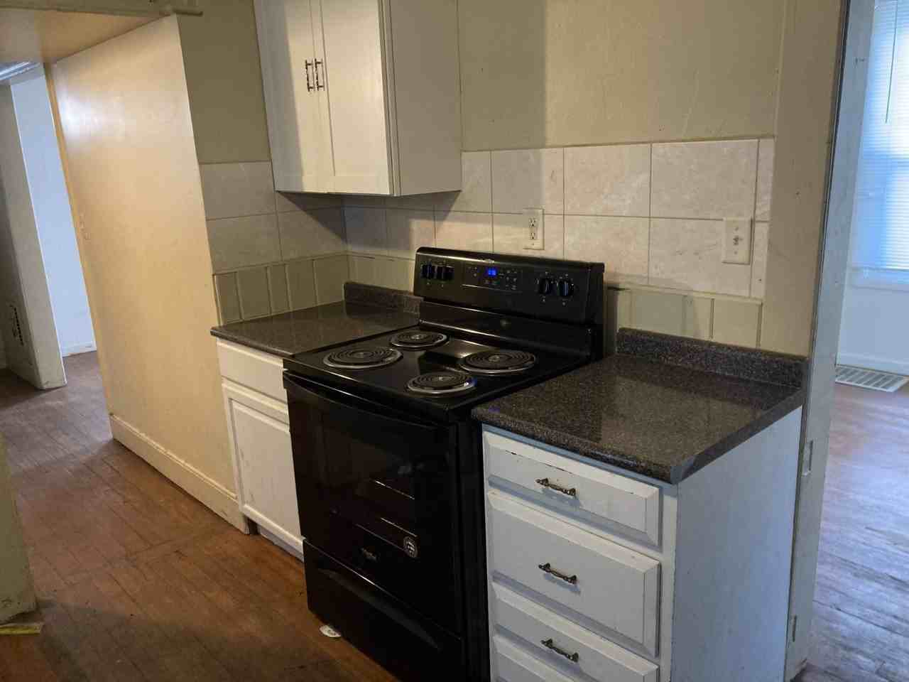 6 Harvard St - Photo 7 of 13