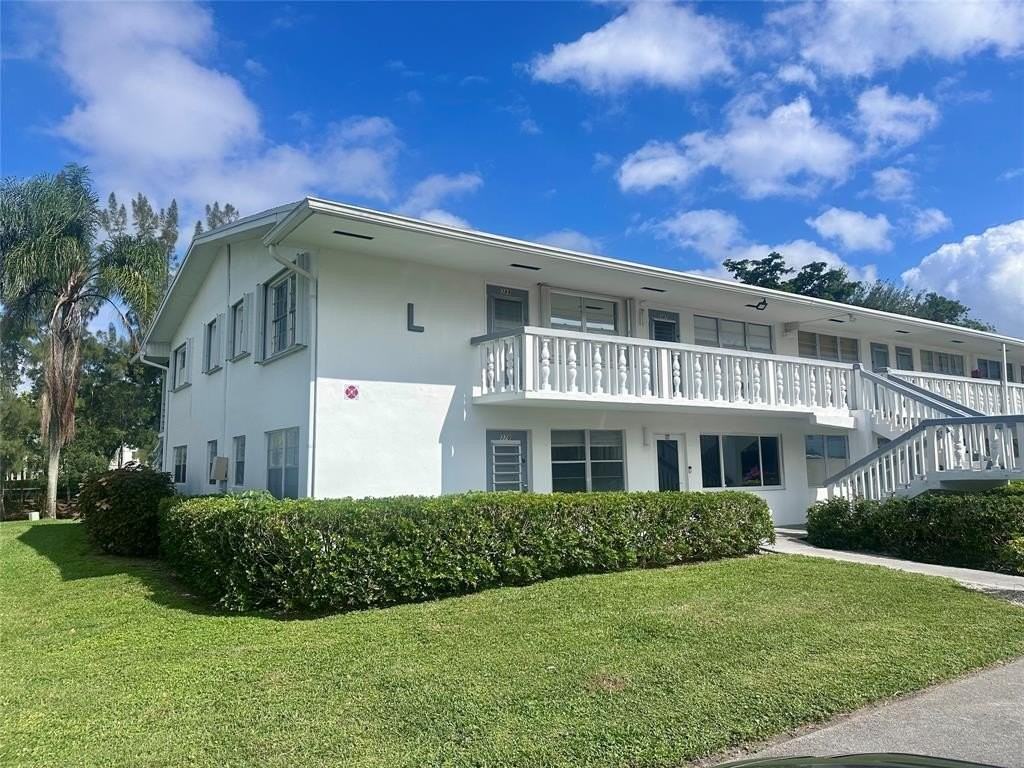 378 Durham Circle #378 - Photo 2 of 19