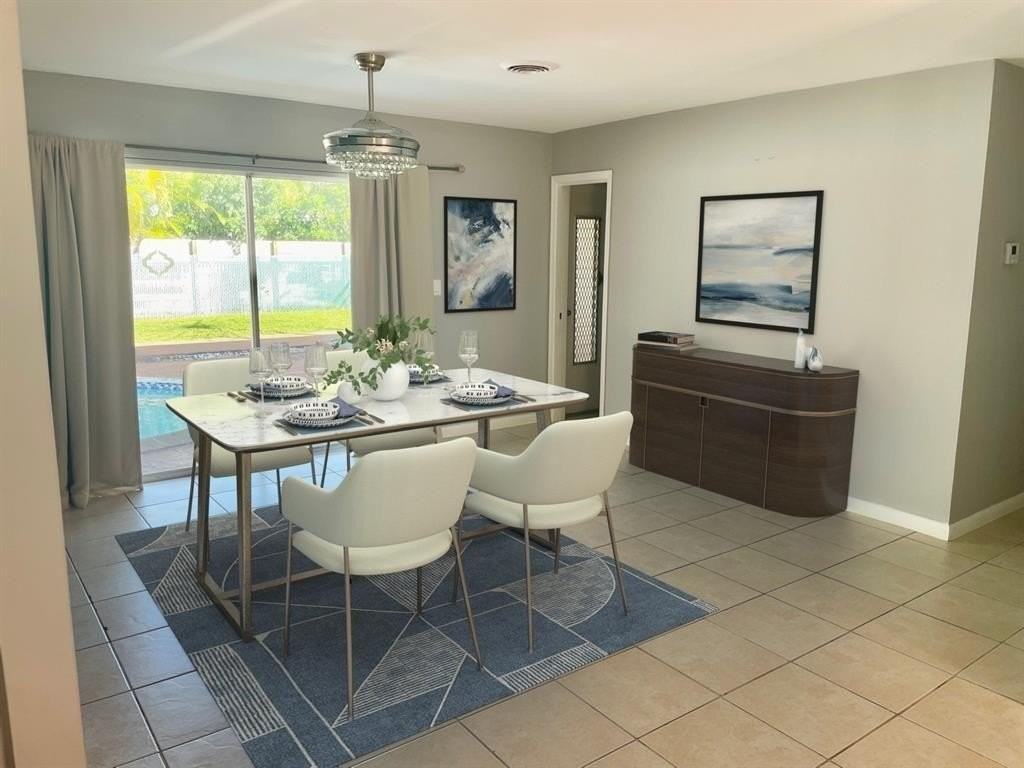 6210 Northeast 21st Road - Photo 5 of 33