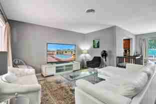 6210 Ne 21st Rd - Photo 1 of 1