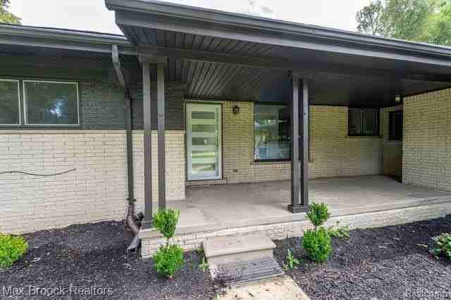 7011 White Pine Drive - Photo 6 of 50