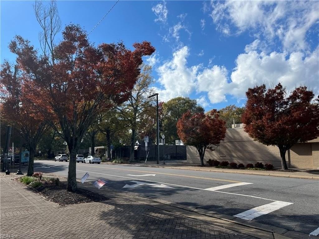 100 Main St #A - Photo 3 of 13