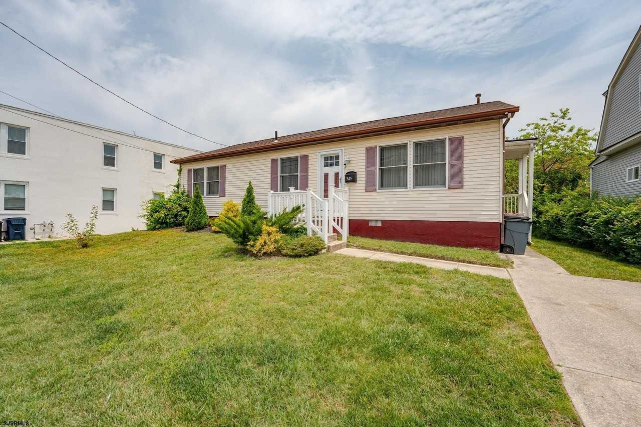 545 N Connecticut Ave - Photo 2 of 50