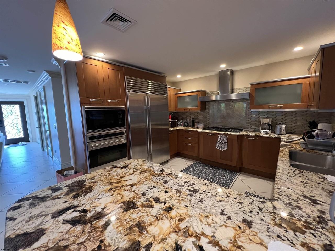 13 S Clermont Ave - Photo 4 of 26