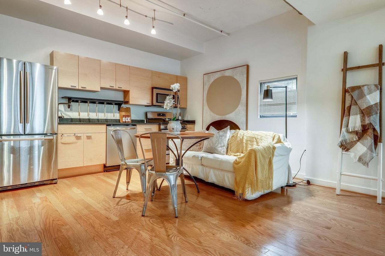 1125 11th St Nw Apt 102 #102 - Photo 3 of 30