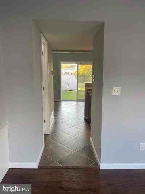 403 Strathaven Ct - Photo 3 of 23