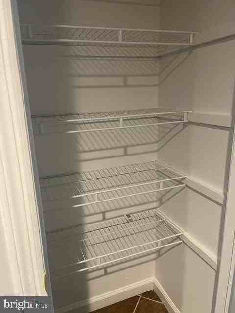 403 Strathaven Ct - Photo 7 of 23