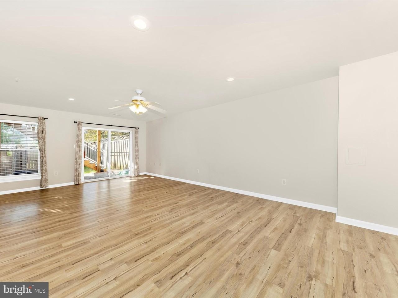 2103 Paxton Ter - Photo 4 of 50