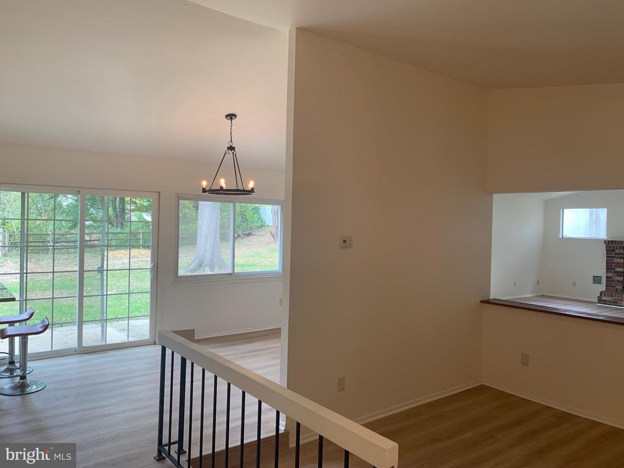 5656 Shadowfall Terrace - Photo 5 of 41