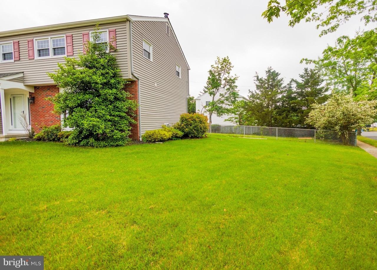 300 Mcclelland Avenue - Photo 2 of 39