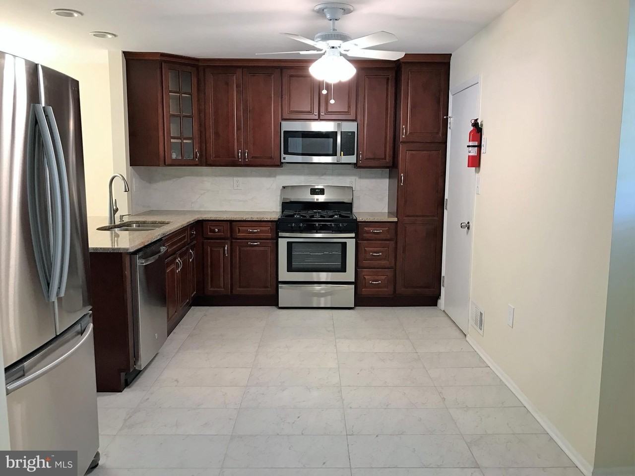 12 Manor Dr - Photo 2 of 19