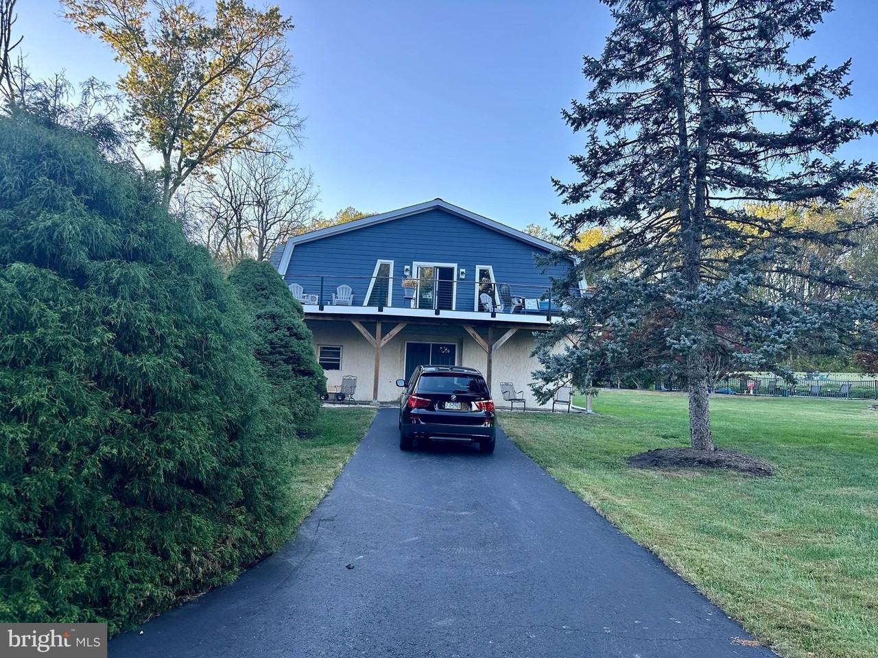 6279 Upper York Rd - Photo 2 of 18