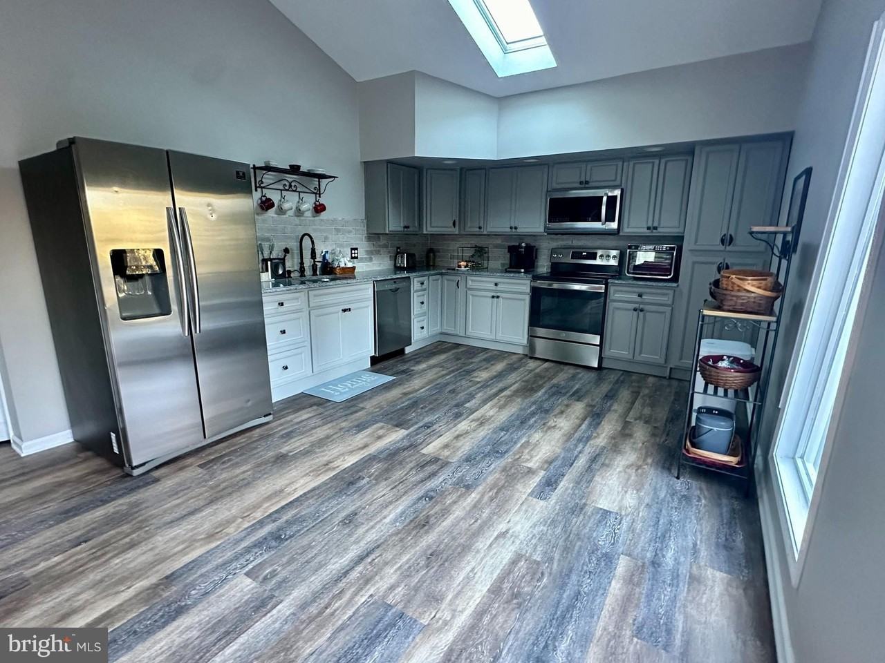 6279 Upper York Rd - Photo 4 of 18