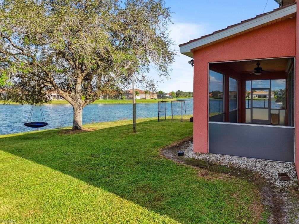 2800 Amberwood Ln - Photo 3 of 8