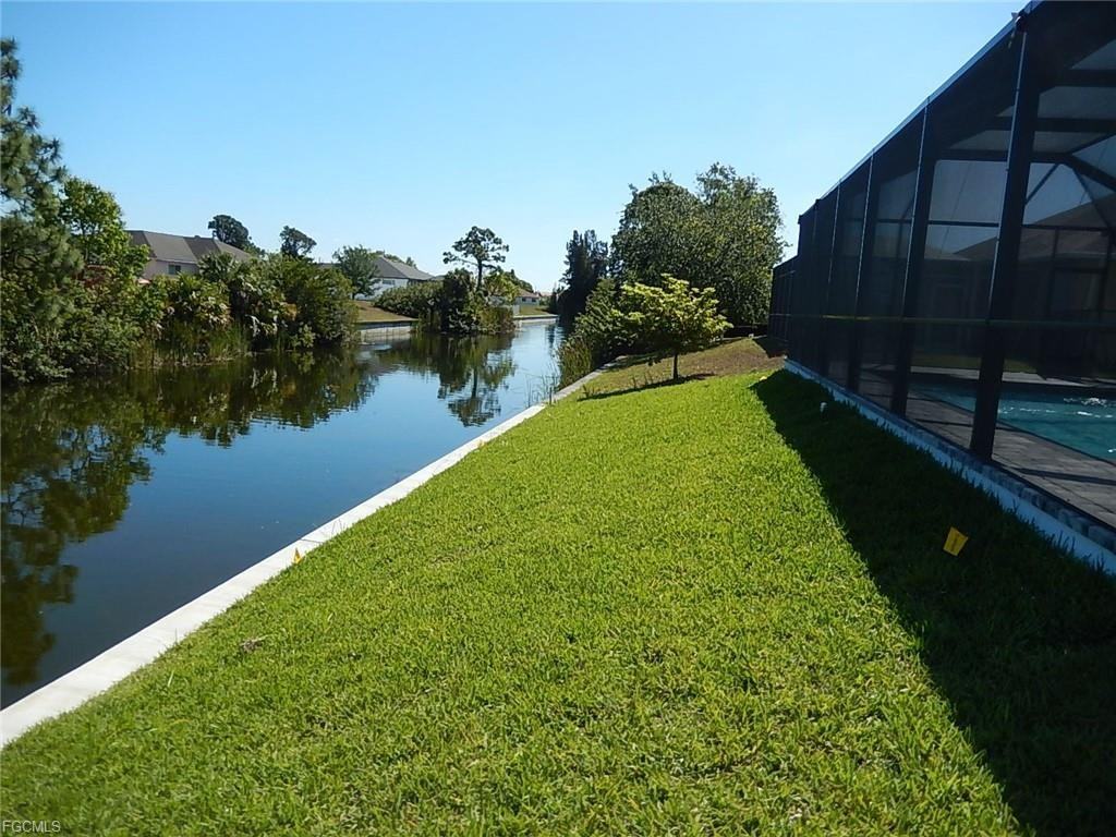 1113 Sw 1st Ter - Photo 2 of 8