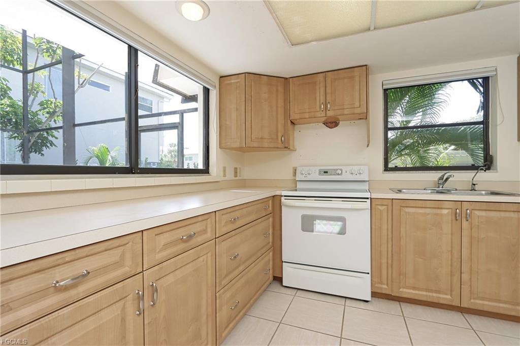 514 11th Avenue South #3 - Photo 6 of 8