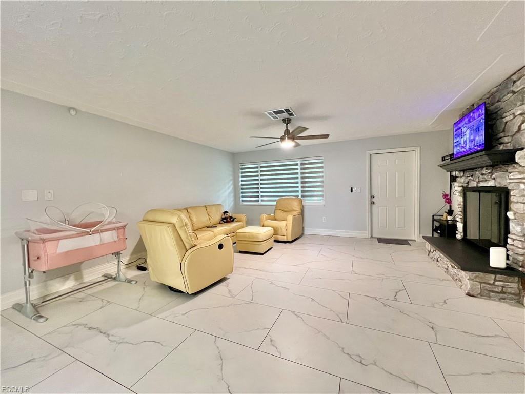 3586 Croton Road - Photo 2 of 8