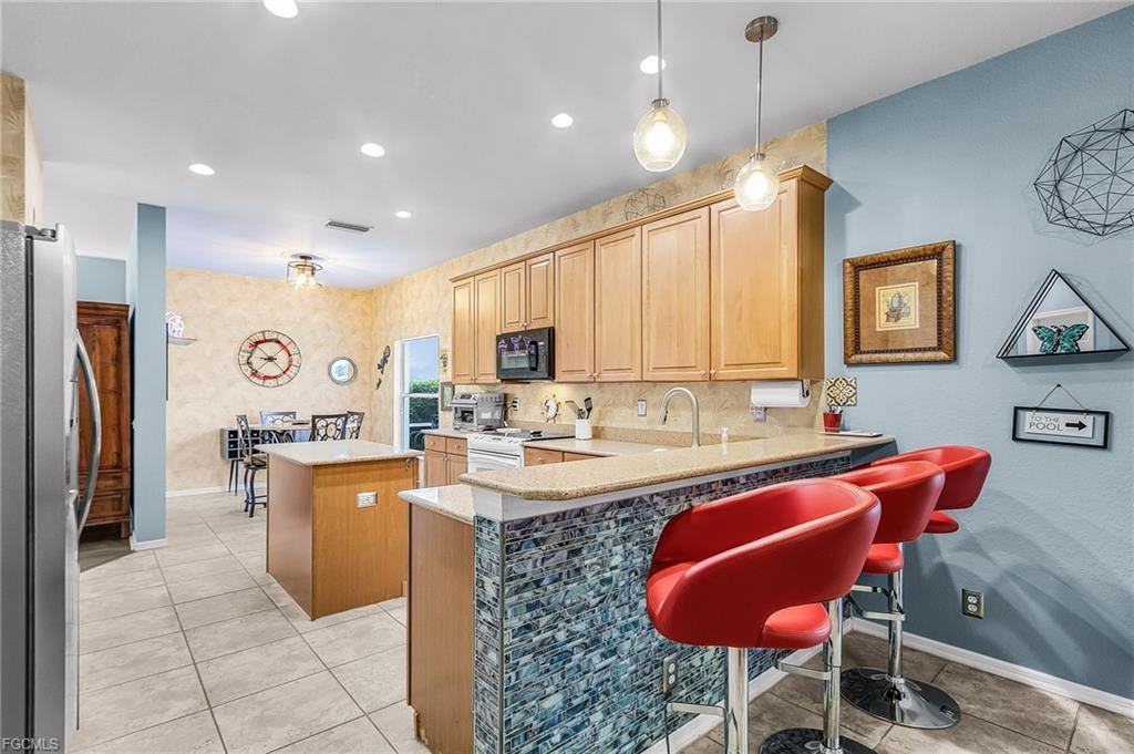 9021 Falcon Pointe Loop - Photo 7 of 8