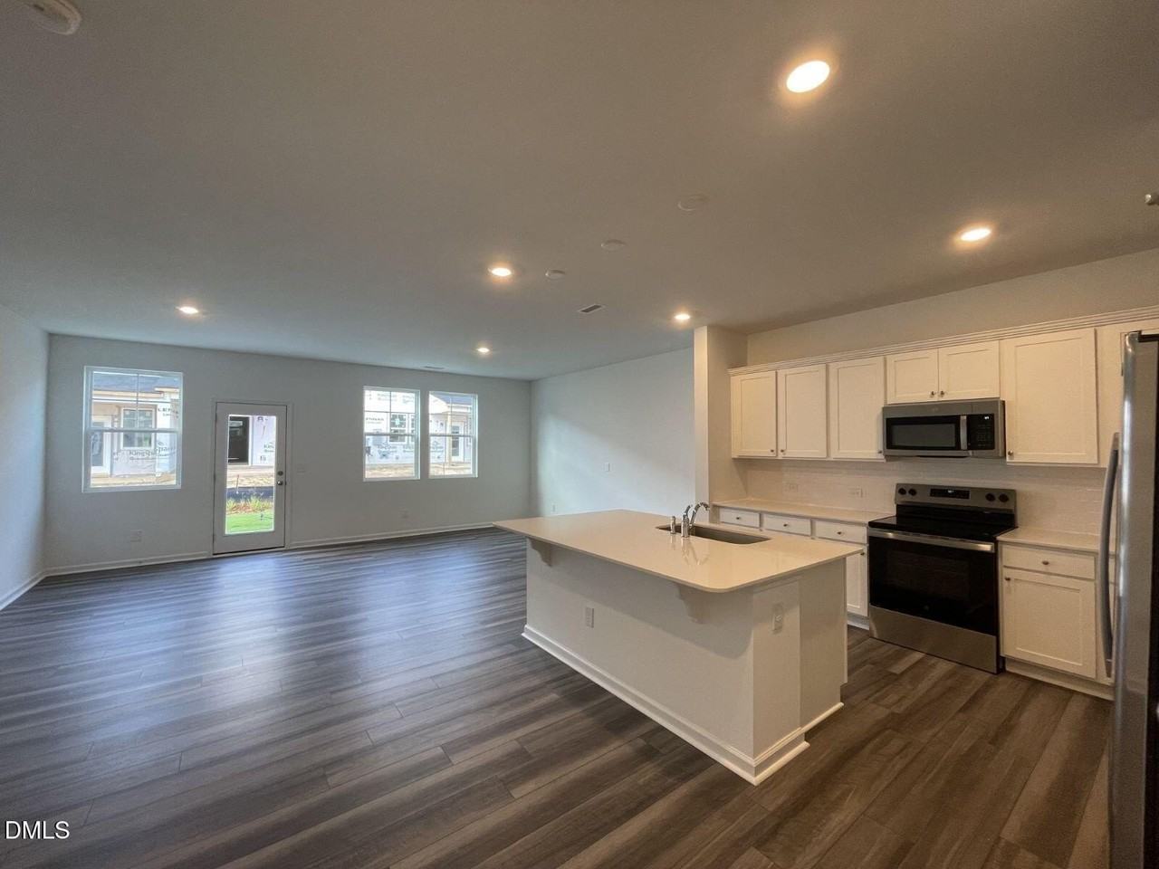 213 Lily Patch Ln - Photo 5 of 13