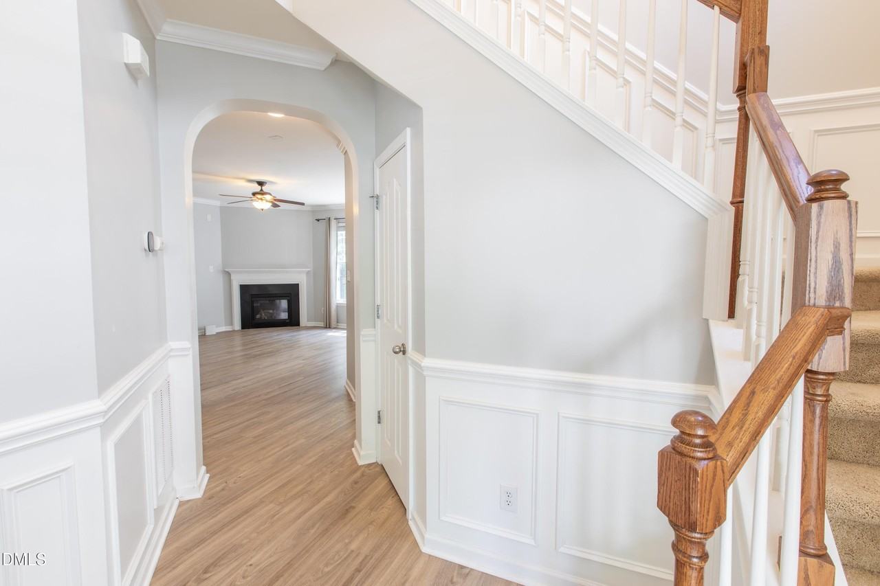 8006 Morrell Lane - Photo 7 of 38