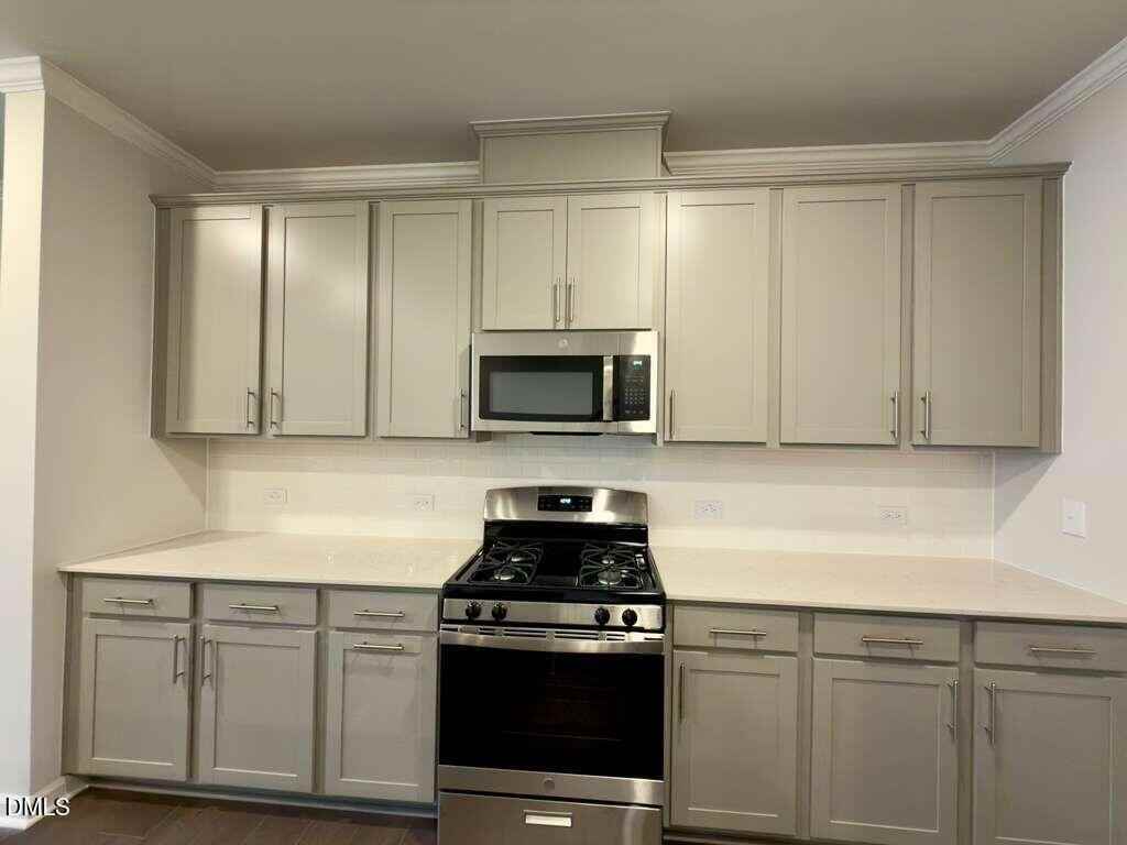 6005 Grey Colt Way - Photo 6 of 35