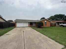 featured image of 4704 NORTHSHORE DRIVE