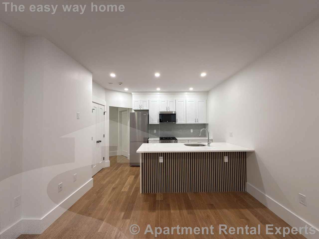 406 Columbia St #1 - Photo 2 of 27