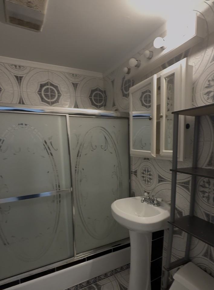 460 Meridian Street #3 - Photo 4 of 7