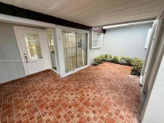 11570 Sw 83rd Ter - Photo 3 of 8