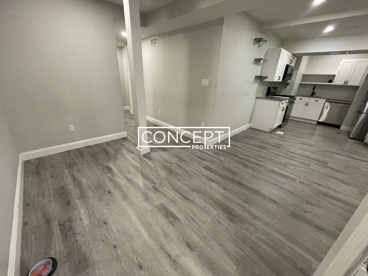 11 Pierce St - Photo 2 of 14