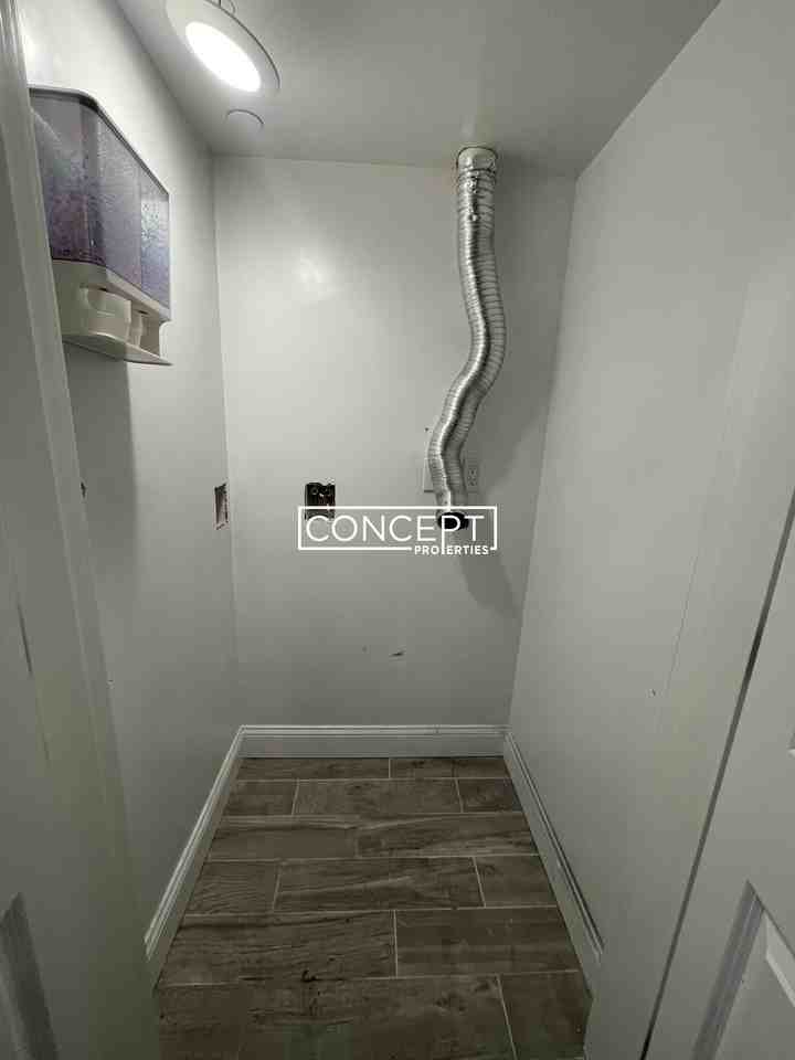 11 Pierce St - Photo 7 of 14