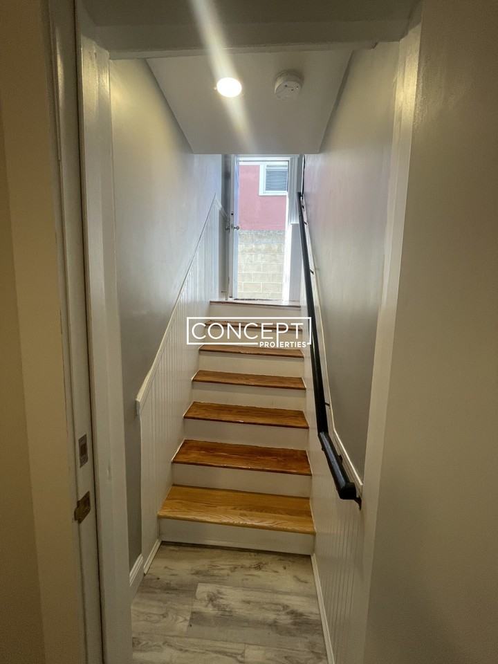 18 Verrill St - Photo 6 of 18