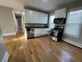 featured image of 13 Bird St #3TS