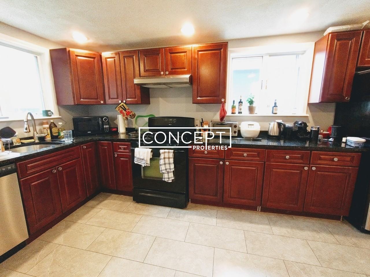 82 Bristol Rd #2 - Photo 2 of 7