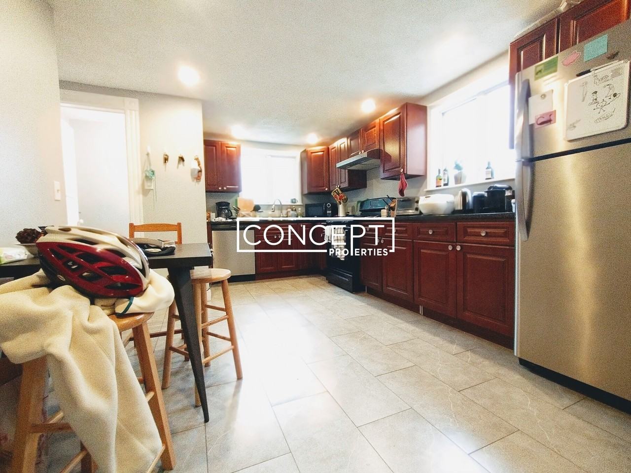 82 Bristol Rd #2 - Photo 3 of 7