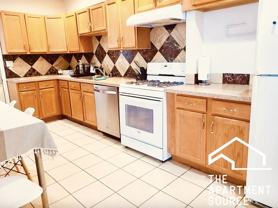 2839 W Nelson St #2 - Photo 1 of 1