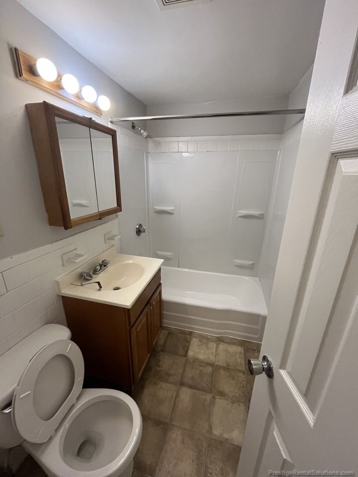 Commonwealth Ave #1 - Photo 3 of 23