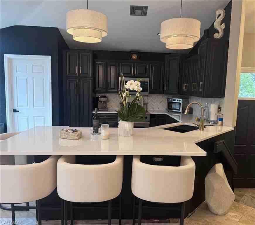 27190 Enclave Drive - Photo 4 of 30